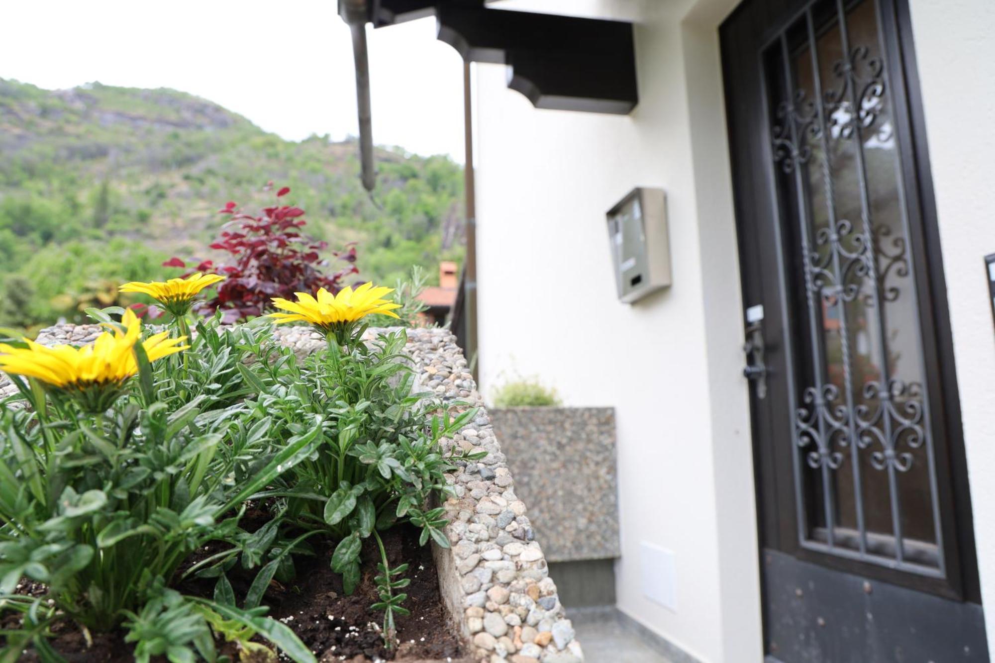 Casa Quattro Fiumi Apartment Tegna Exterior photo